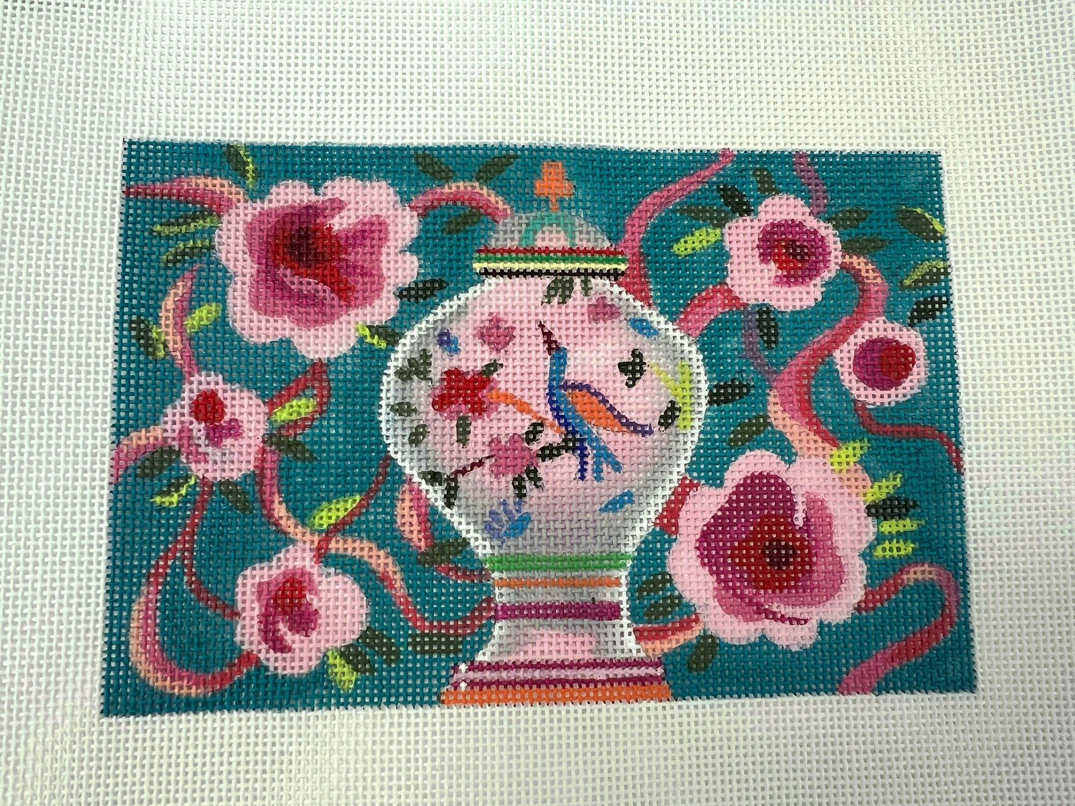 Chinoiserie Urn