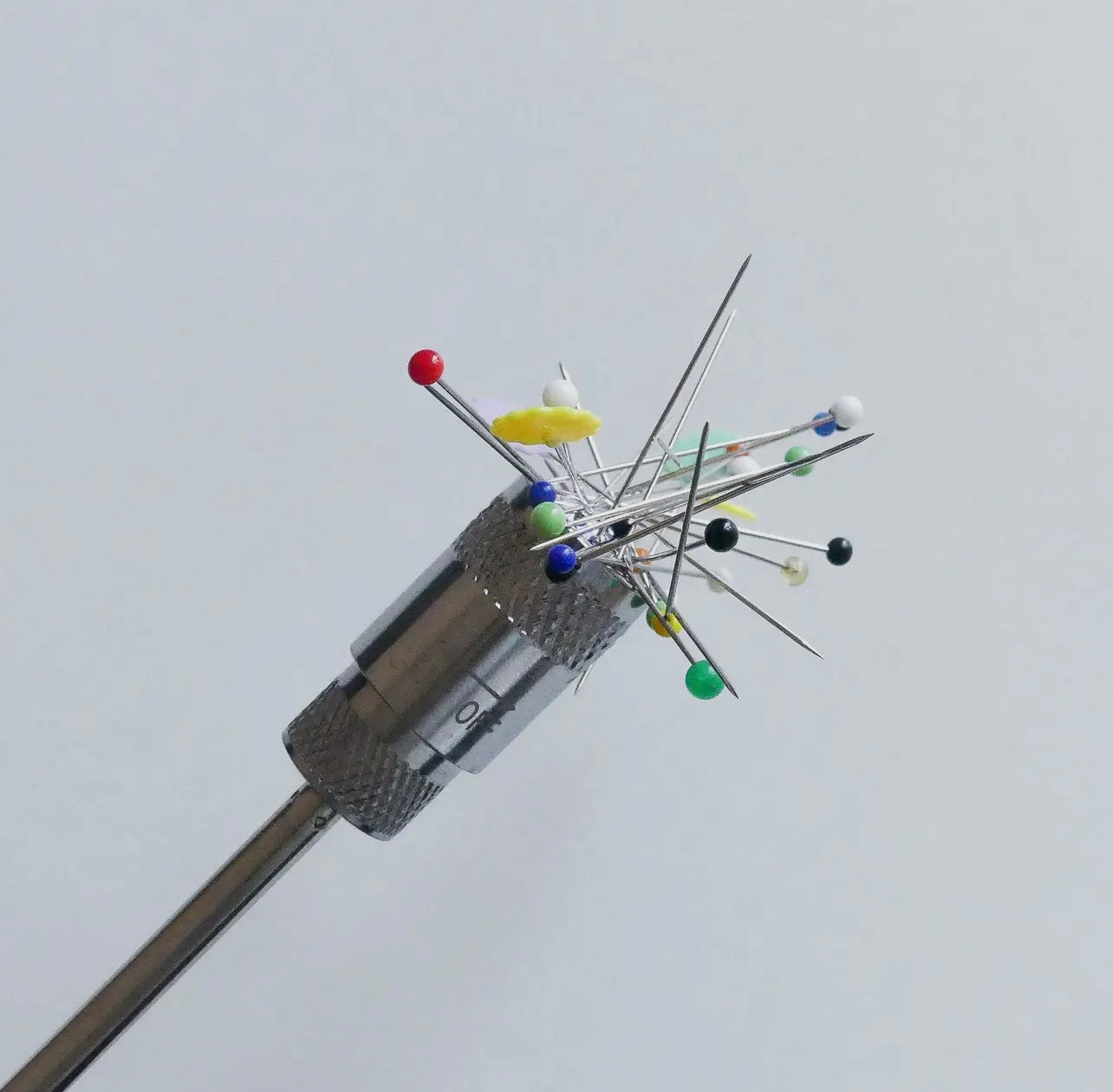 Needle & Pin Retriever