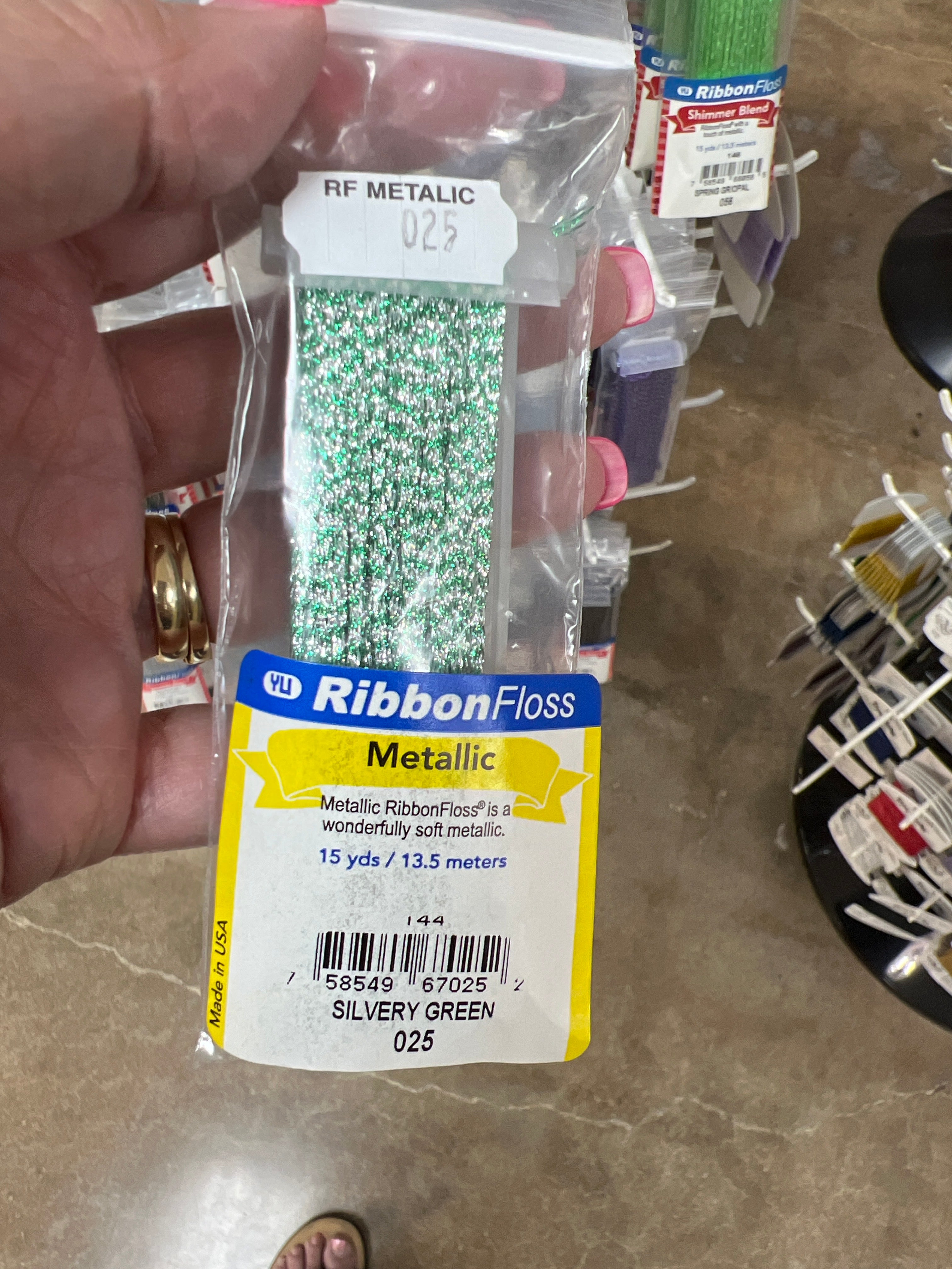 Ribbon Floss Metallic 144-025 Silvery Green