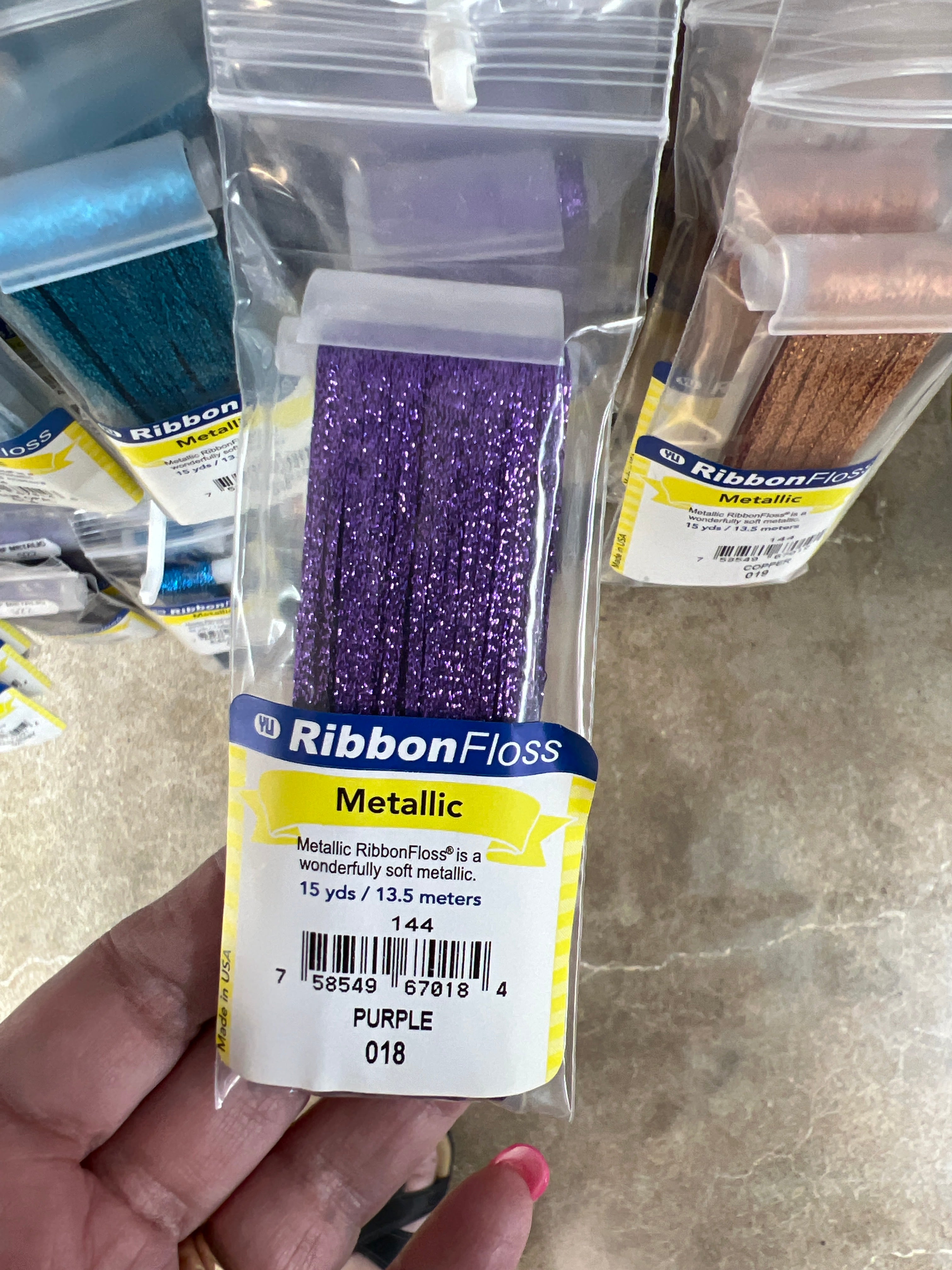 Ribbon Floss Metallic 144-018 Purple