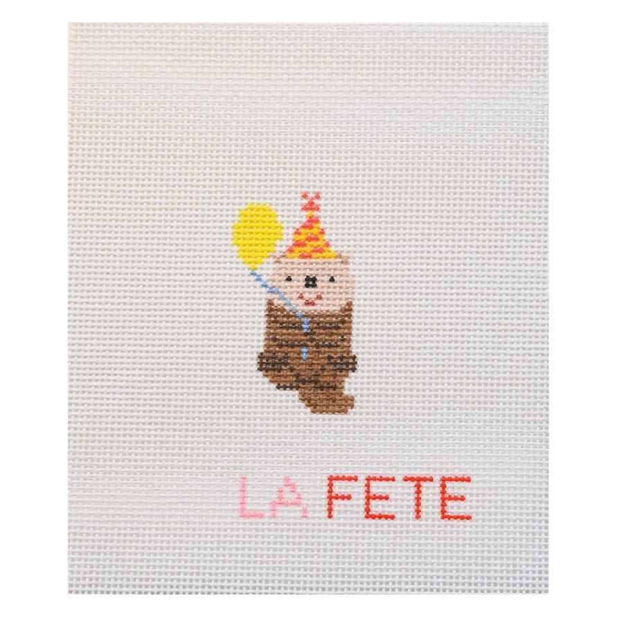 Square embroidered animal patch with party hat and red "LAFETE" text