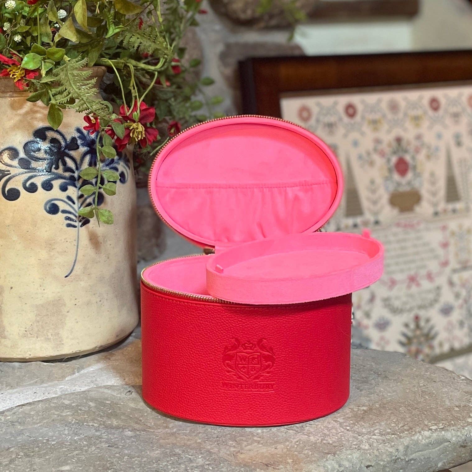 WinterBury Red Small Case
