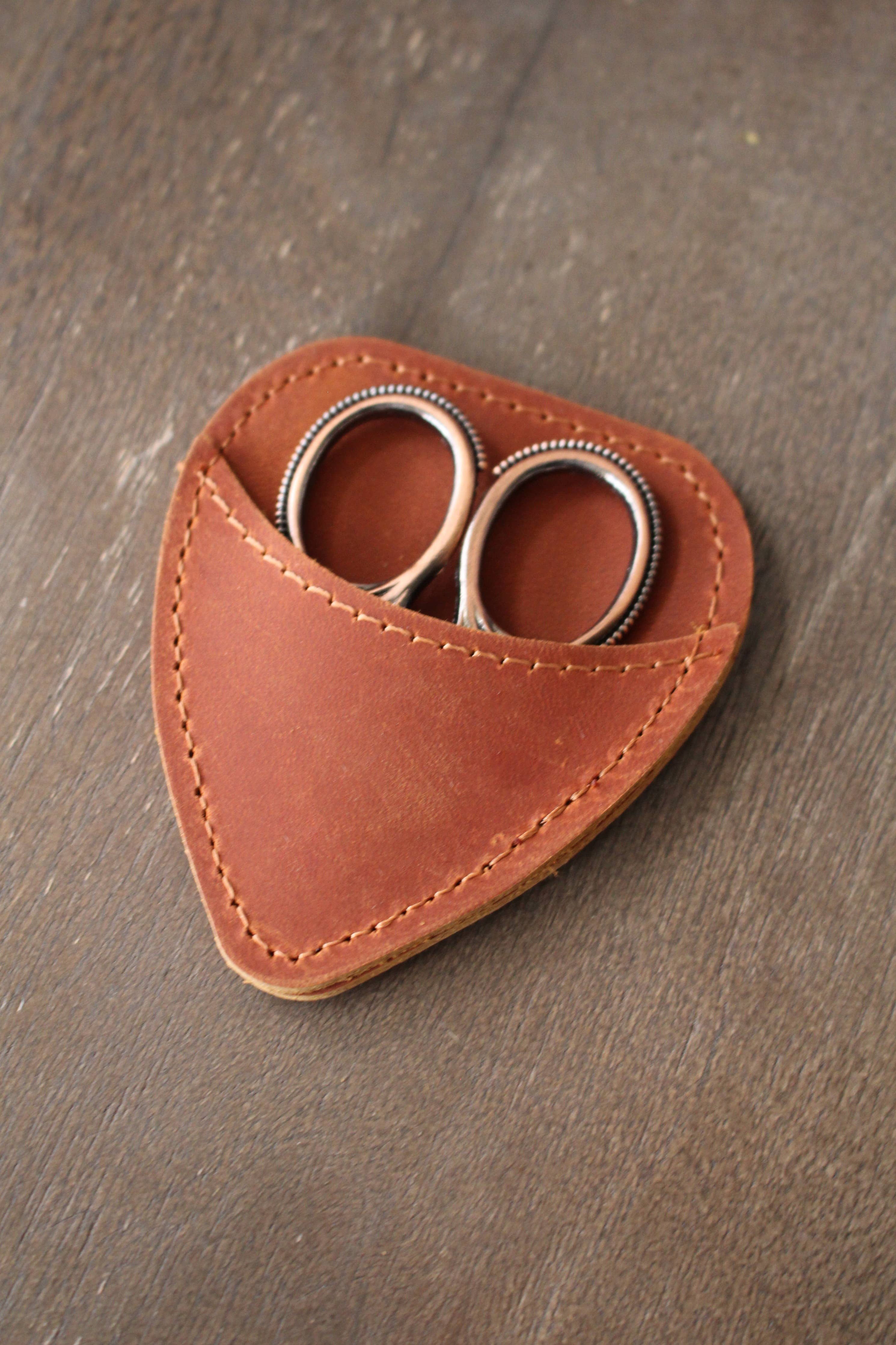 Mini Scissor Keeper - Chestnut