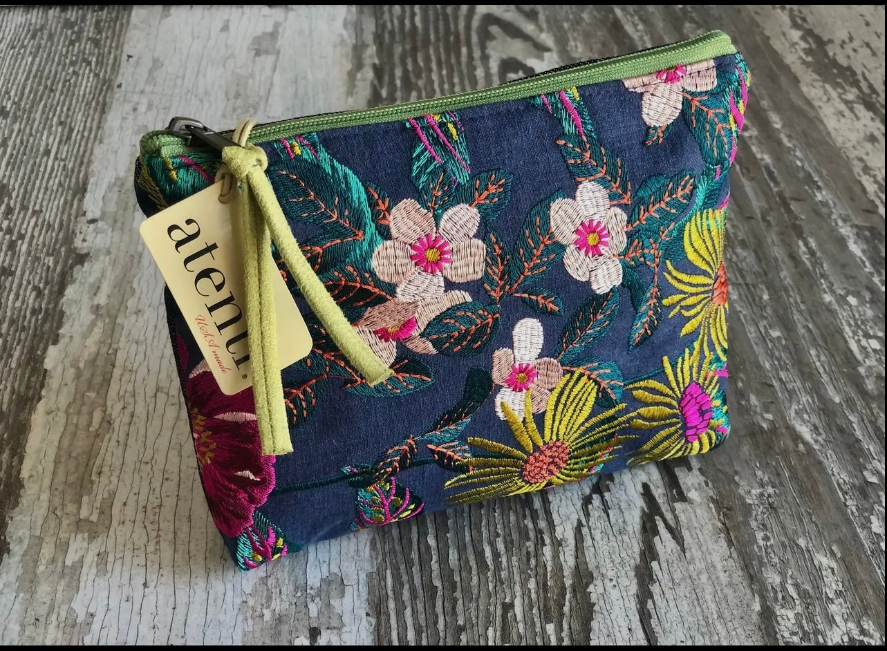 Flora Accessories Pouch