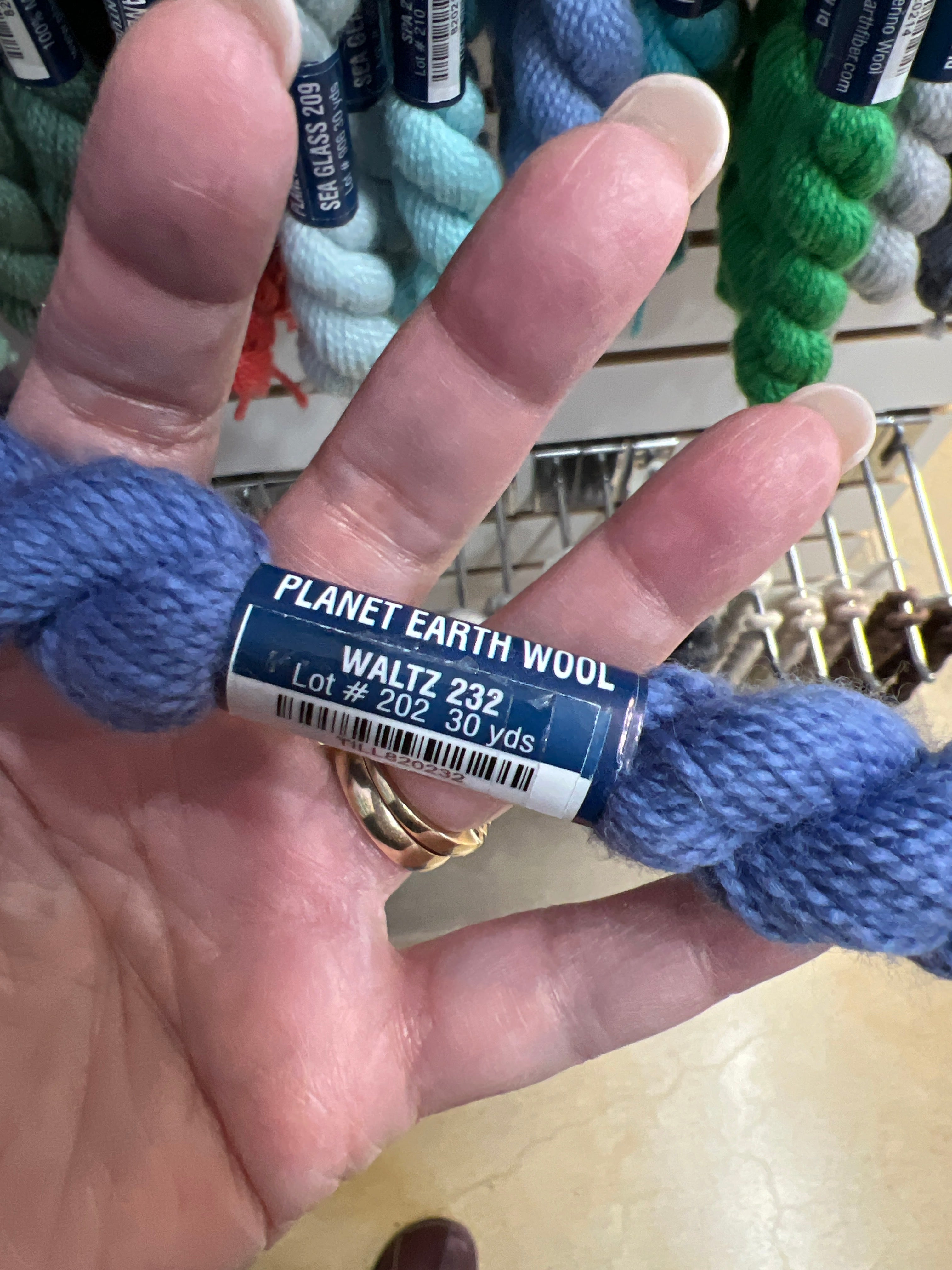 Planet Earth  Wool     124  -  233