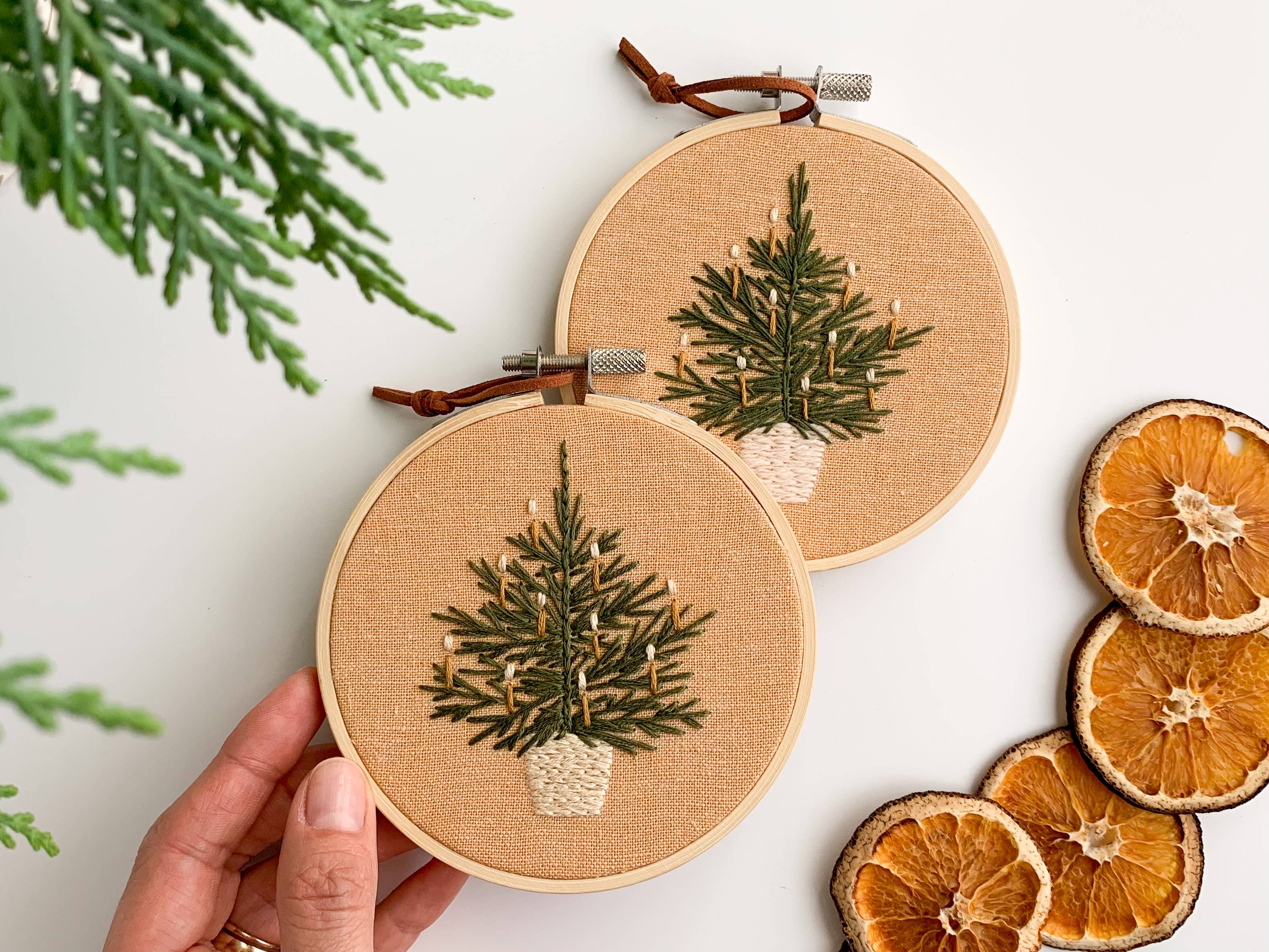 Christmas tree embroidery kit, beginner embroidery DIY kit