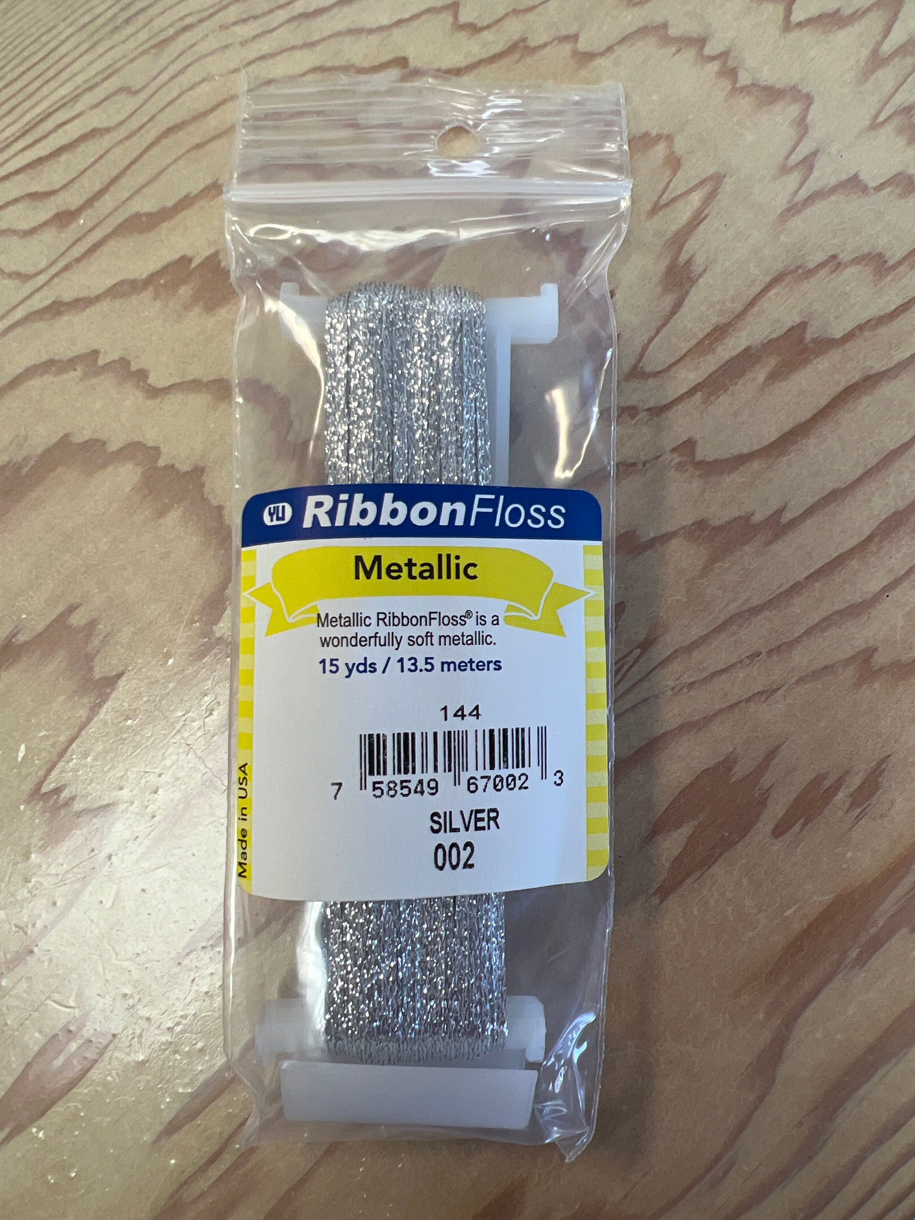 Ribbon Floss metallic 144-002 silver