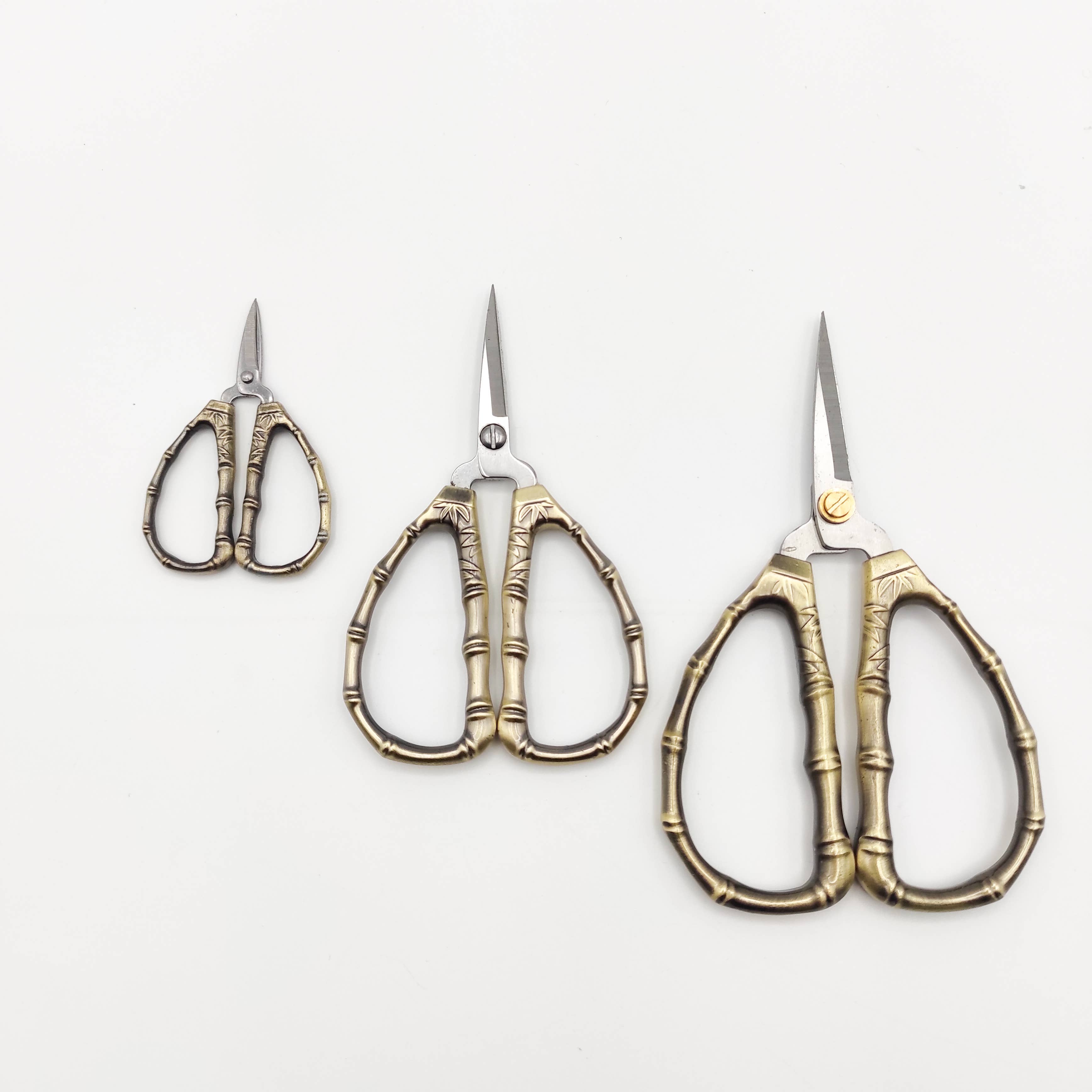 Bamboo Small Sharp Scissor : 4"
