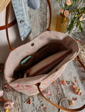 Load image into Gallery viewer, Mayflower Lolita