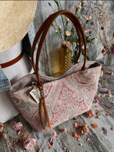 Load image into Gallery viewer, Mayflower Lolita