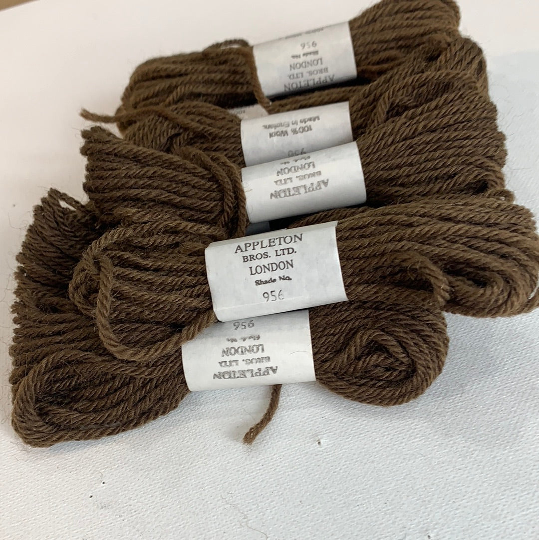 Appleton Wool Skeins 885 -