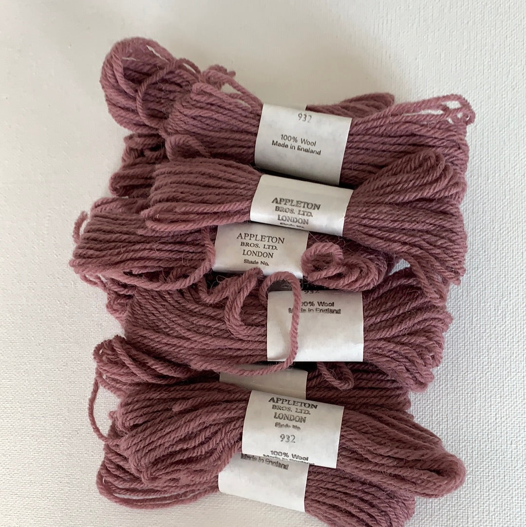 Appleton Wool Skeins 885 -