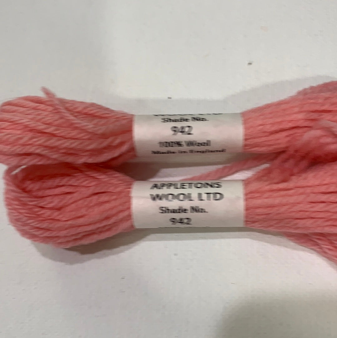 Appleton Wool Skeins 885 -